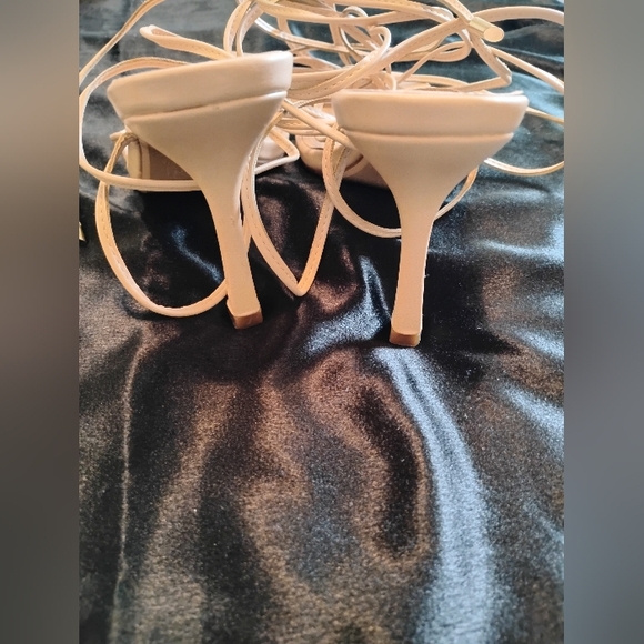ISNOM Lace Up Heels Sandals Women. Open Toe Thong Strappy Heels tan size 10 - Picture 3 of 6